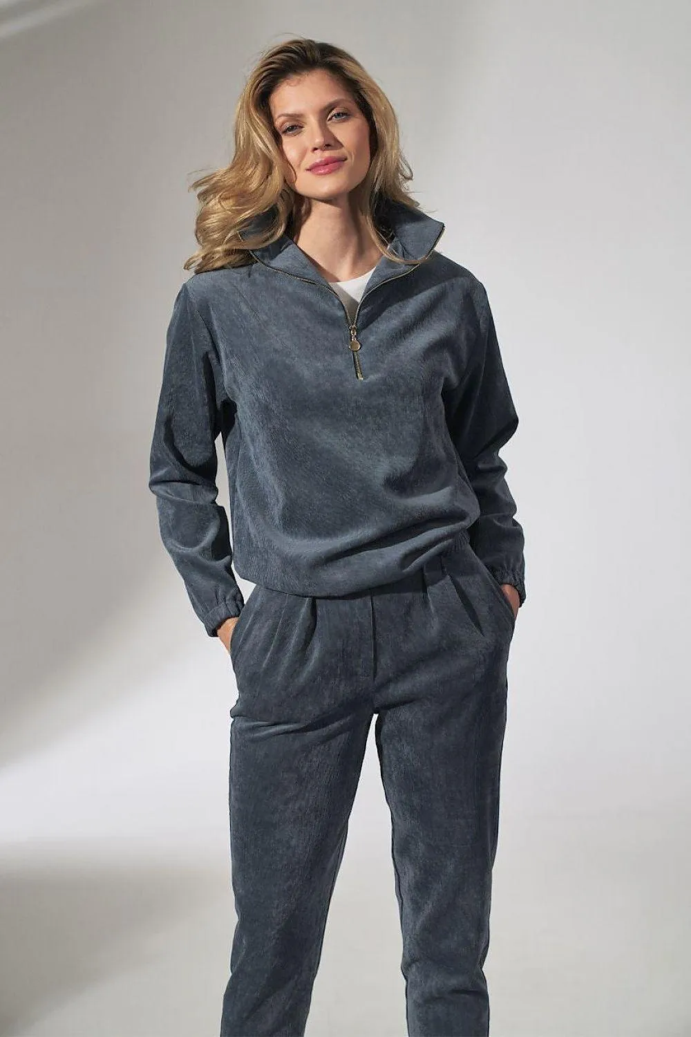 Chic Beige Corduroy Collared Sweatshirt with Trendy Zipper Detail