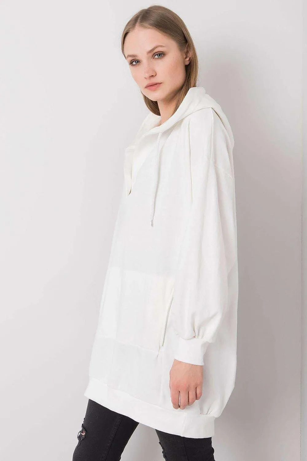 Chic Hooded Sweatshirt with Front Pocket - Ultimate Casual Style