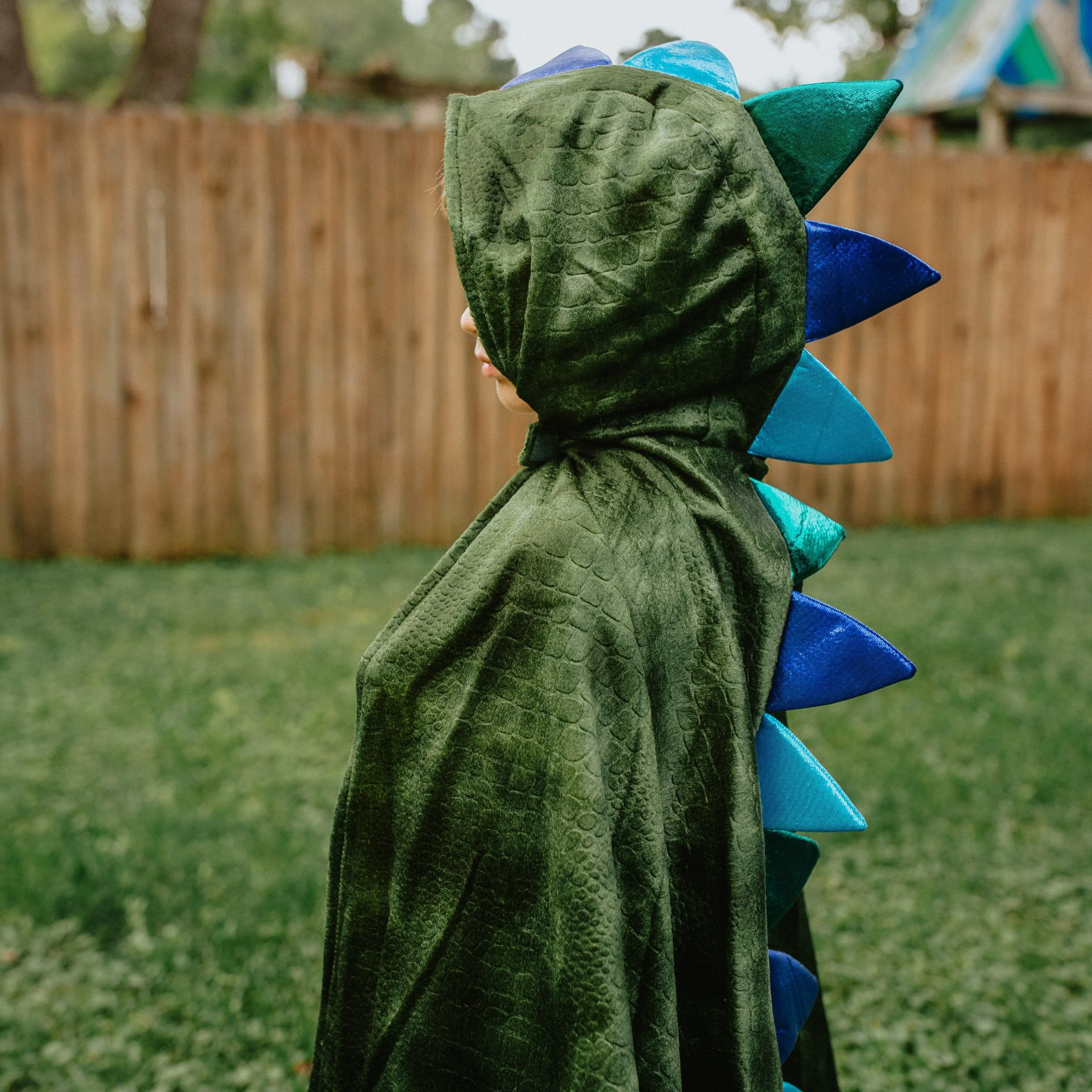 Dragon Cape with Claws, Green/Blue