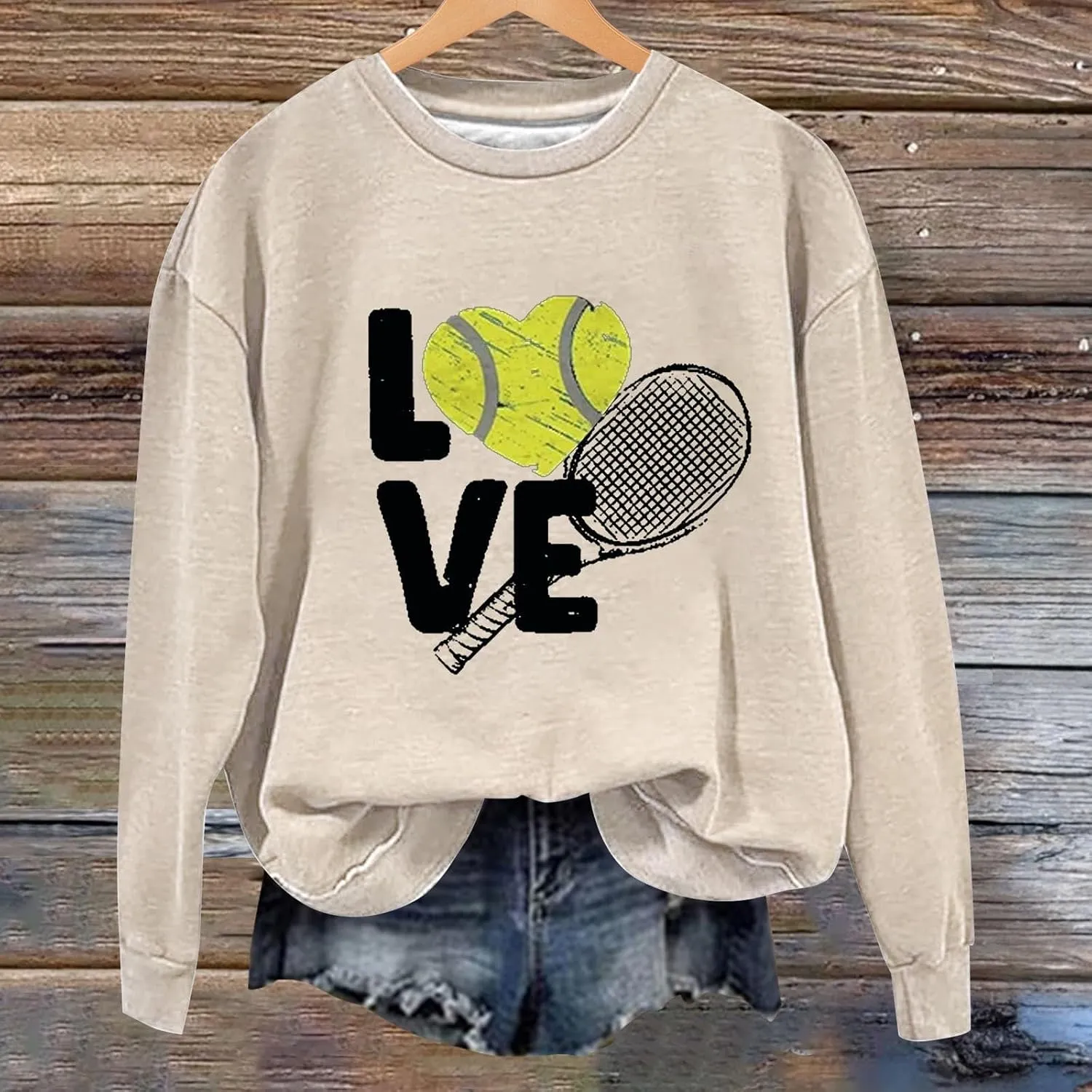 Graphic Sweatshirts for Women LOVE Tennis Long Sleeve Crew Neck Comfort Sweatshirt Aesthetic Going out Pullover Tops