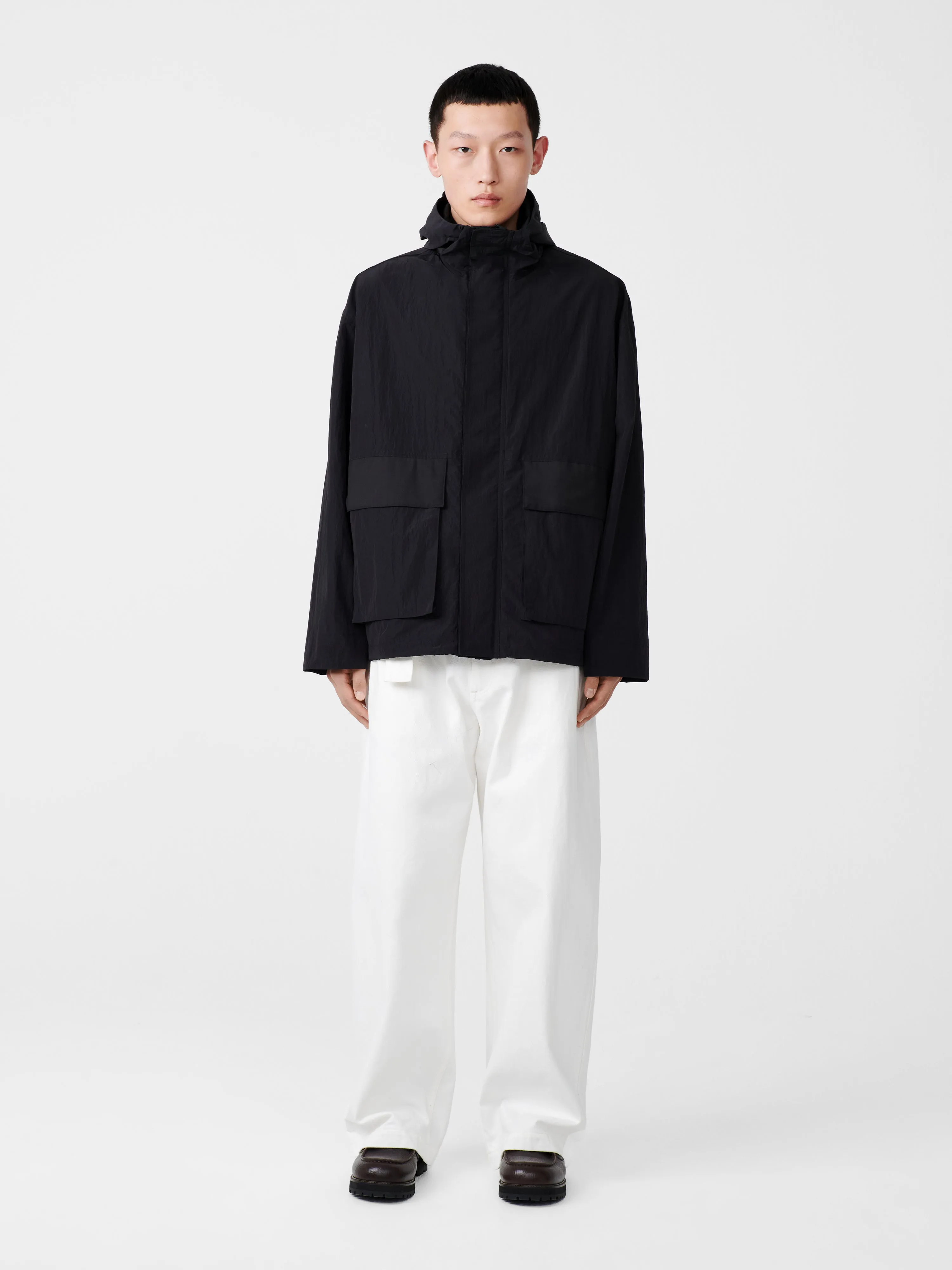 Lessen Jacket in Black