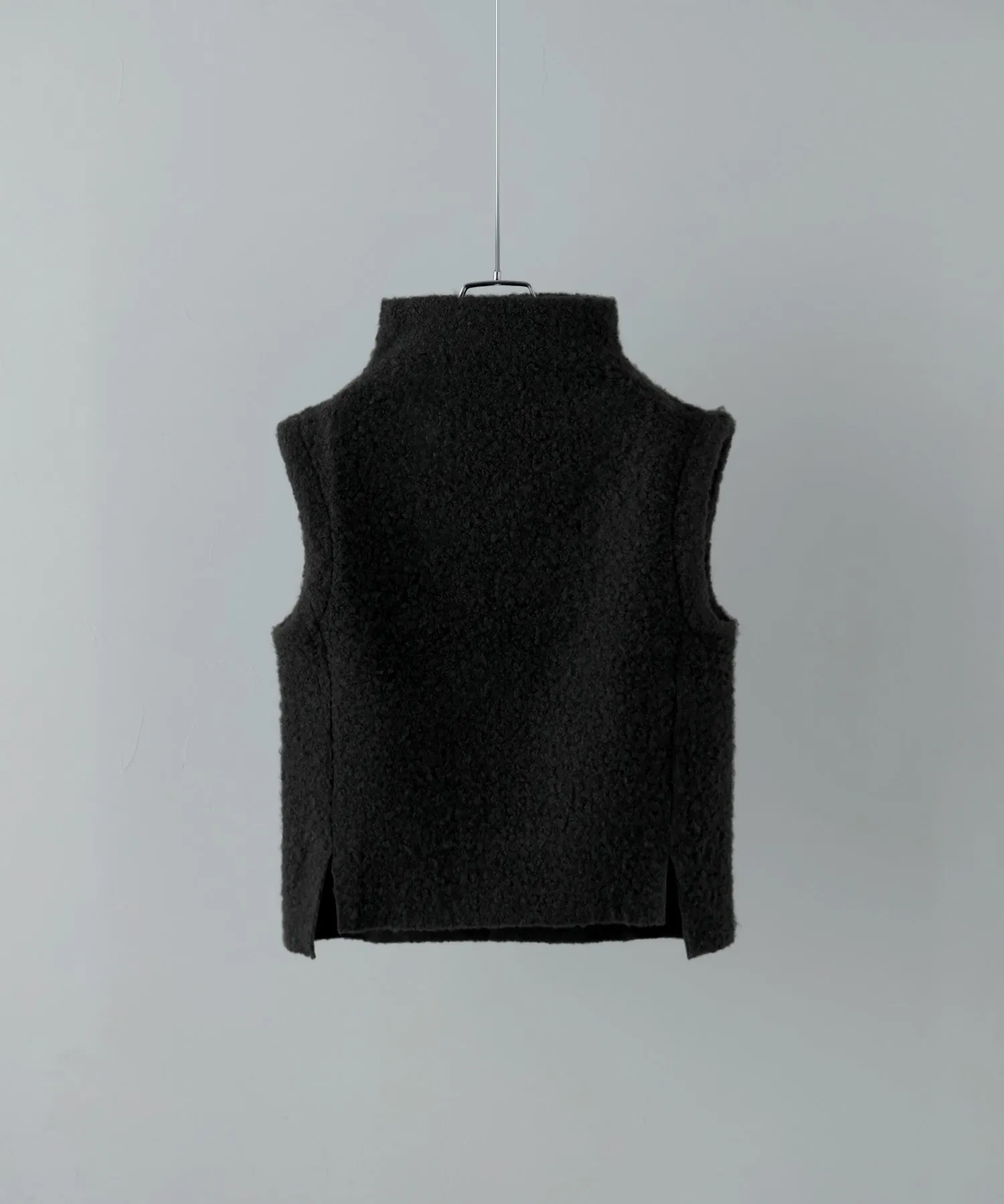 Ling wool high-neck vest
