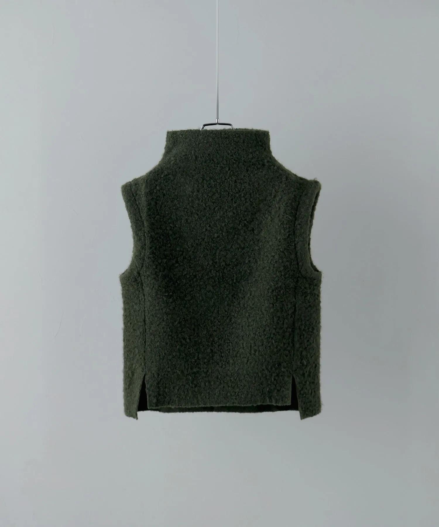 Ling wool high-neck vest