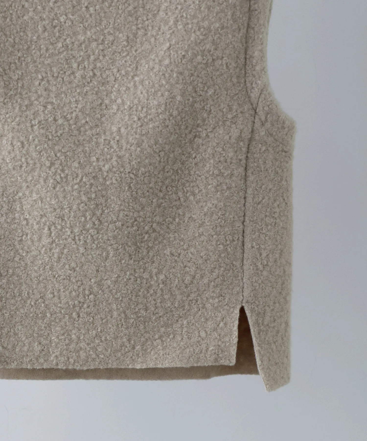 Ling wool high-neck vest