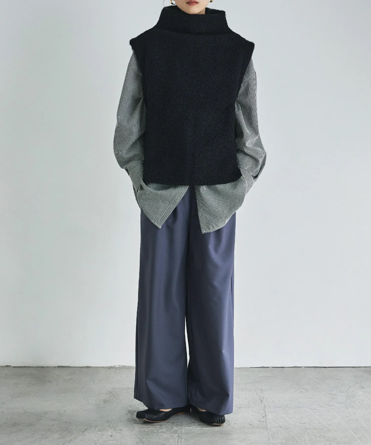 Ling wool high-neck vest