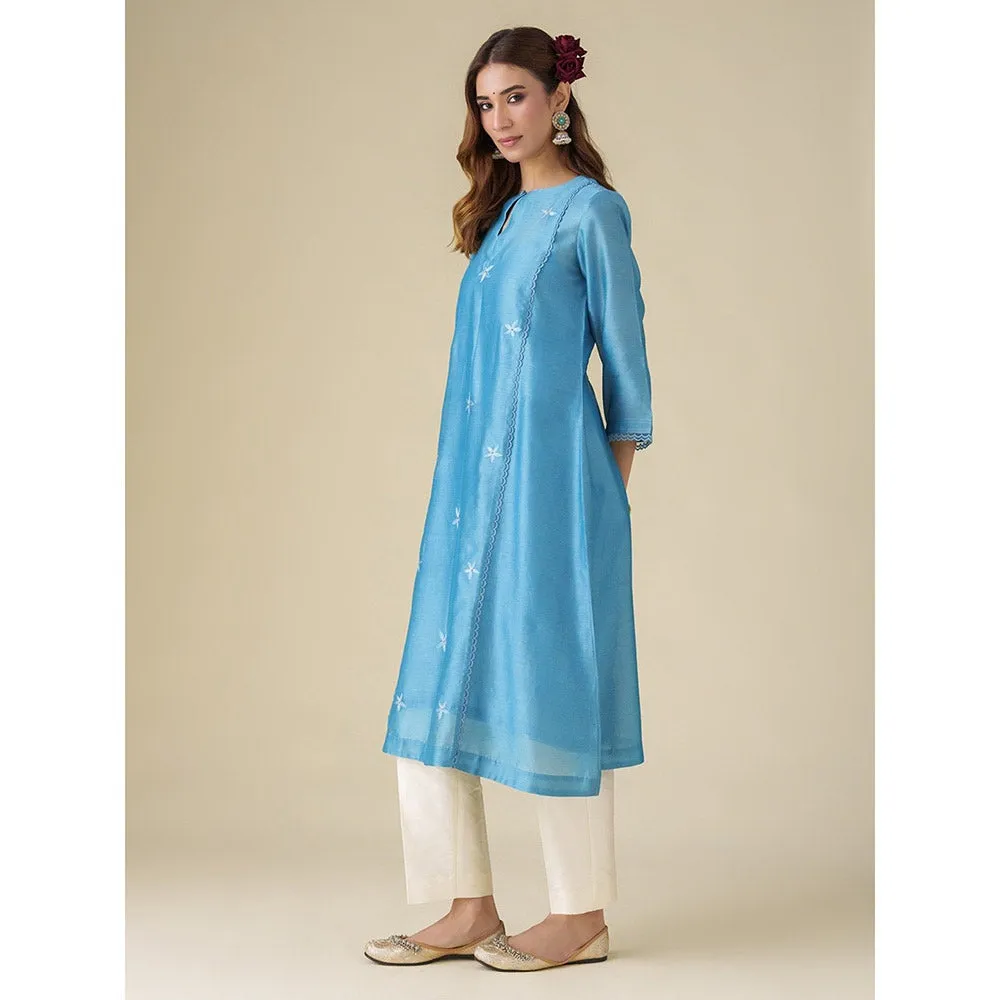 Mushio Blue Floral Embroidery Chanderi Ujwala Kurta (Set of 2)