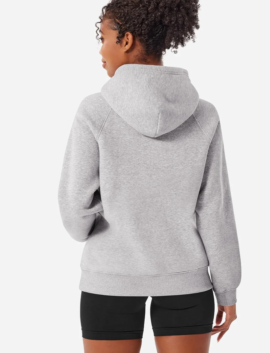 YEOREO Oversized Hoodies for Women Pullover Fleece Sweatshirts with Pocket Saavedra Fall Winter Casual Loose Outfits