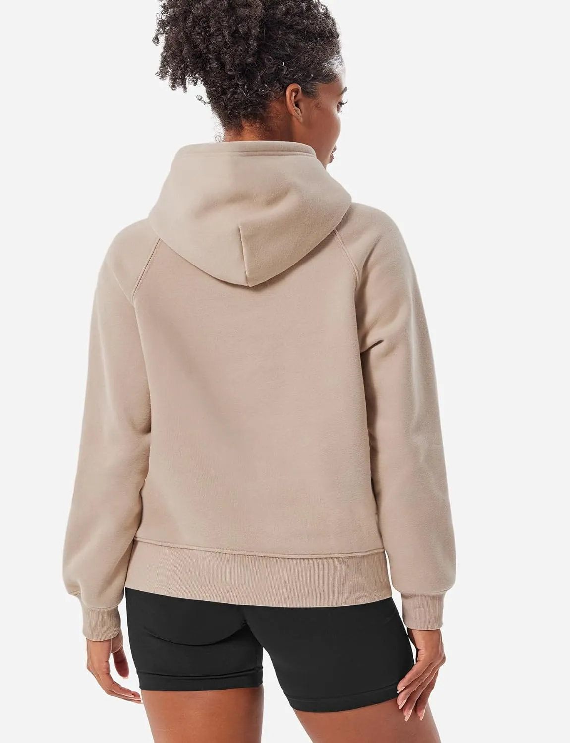 YEOREO Oversized Hoodies for Women Pullover Fleece Sweatshirts with Pocket Saavedra Fall Winter Casual Loose Outfits